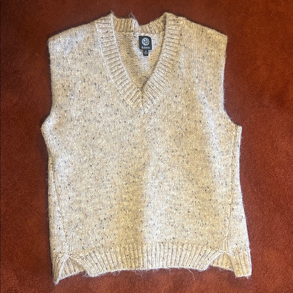 bobeau Oatmeal V-Neck Knit Vest